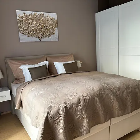 Apartment Dagmar Buresove Prag